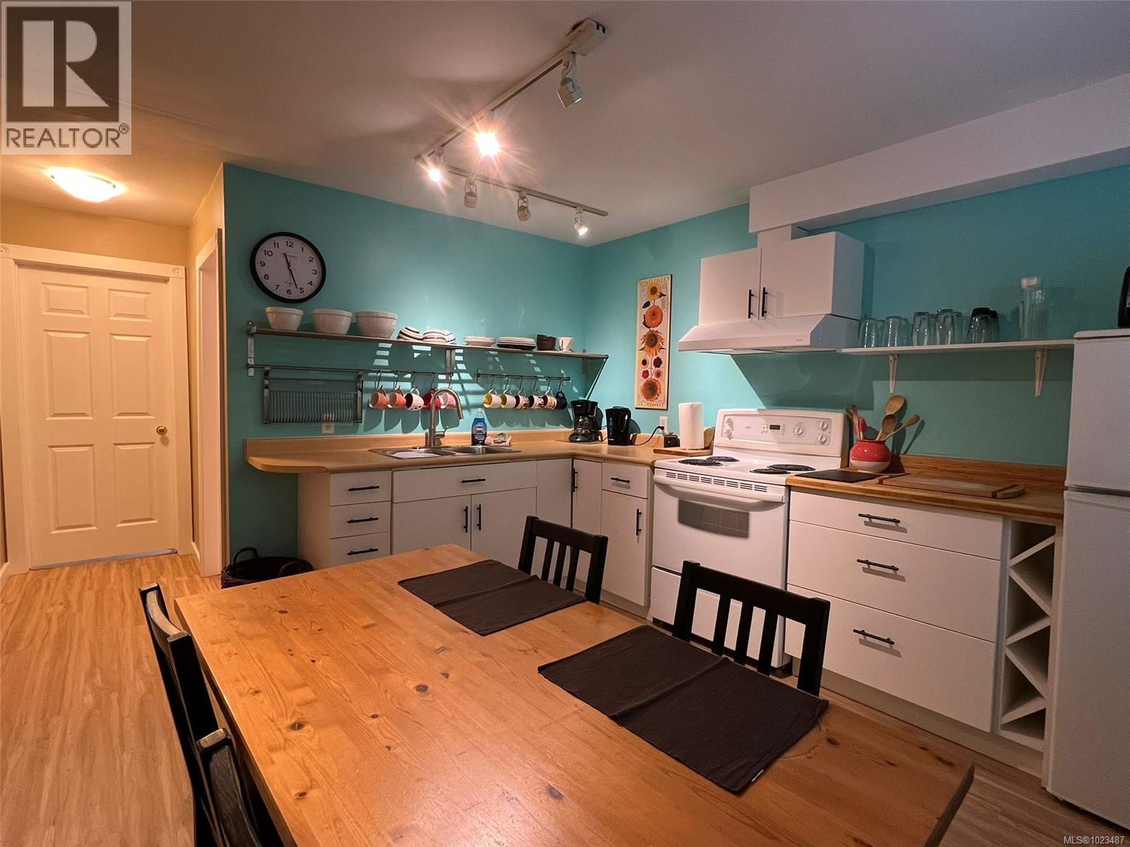 A 71 Orca Way, Alert Bay, British Columbia  V0N 1A0 - Photo 21 - 1023487