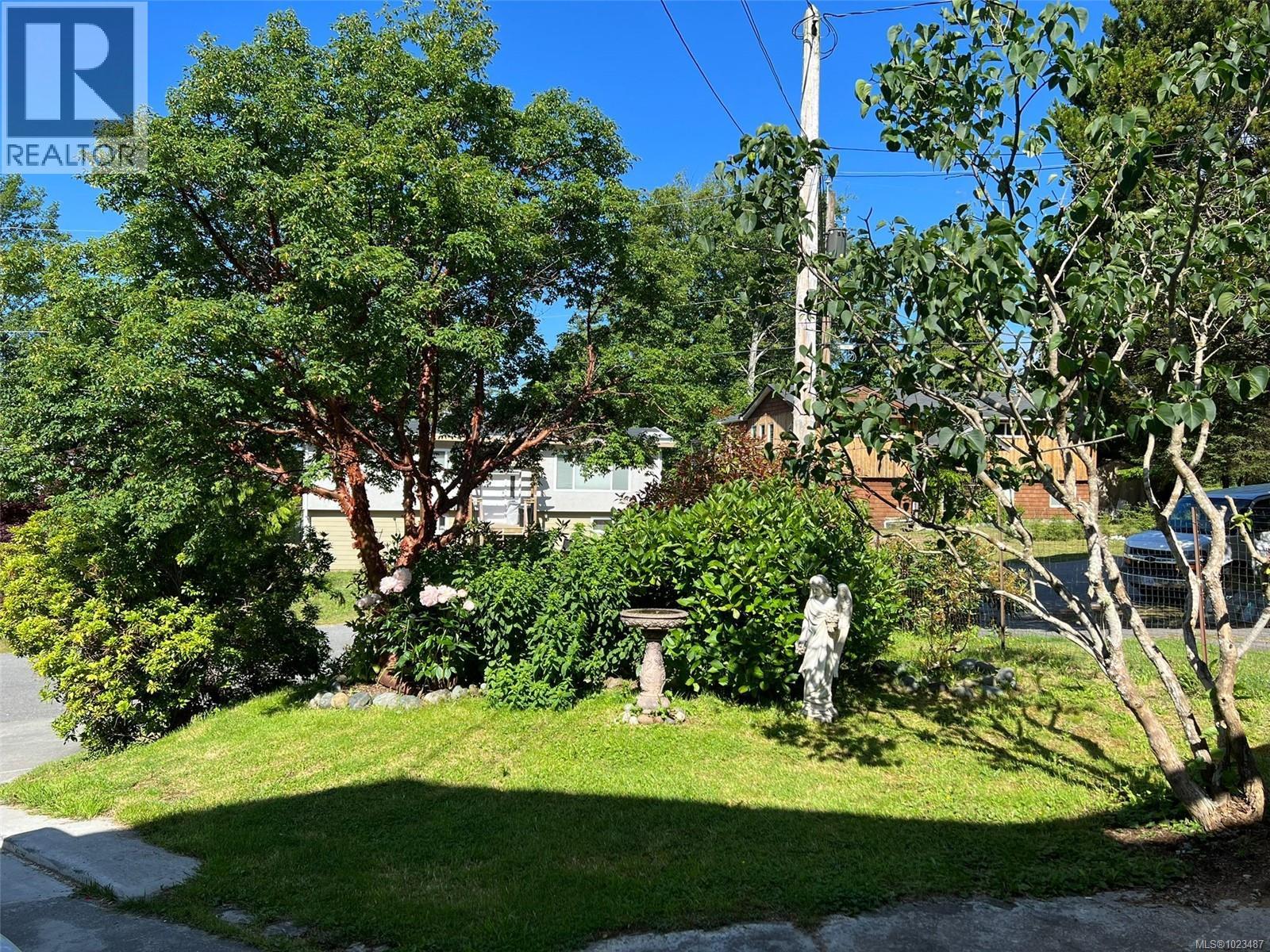 A 71 Orca Way, Alert Bay, British Columbia  V0N 1A0 - Photo 2 - 1023487