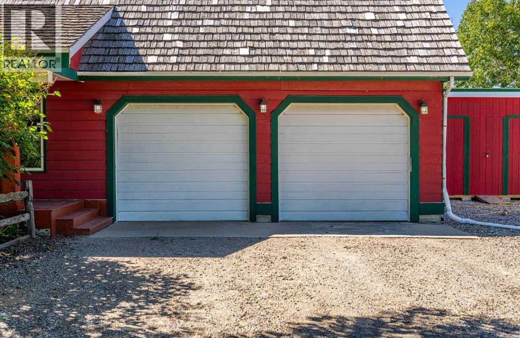 32 Aventerra Way, Rural Rocky View County, Alberta  T3Z 0B1 - Photo 6 - A2242379