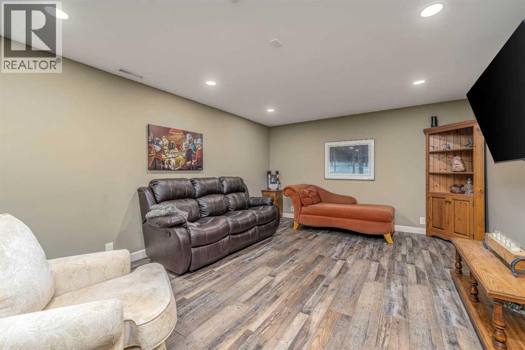 32 Aventerra Way, Rural Rocky View County, Alberta  T3Z 0B1 - Photo 44 - A2242379