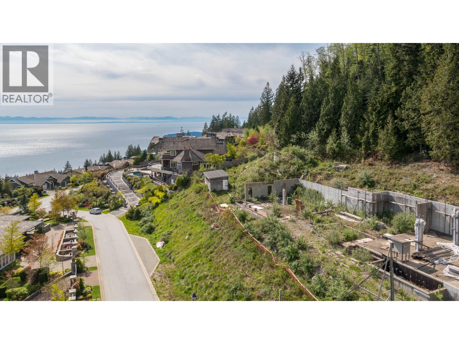 2345 Kadlec Court, West Vancouver, British Columbia  V7S 3K3 - Photo 17 - R3010843