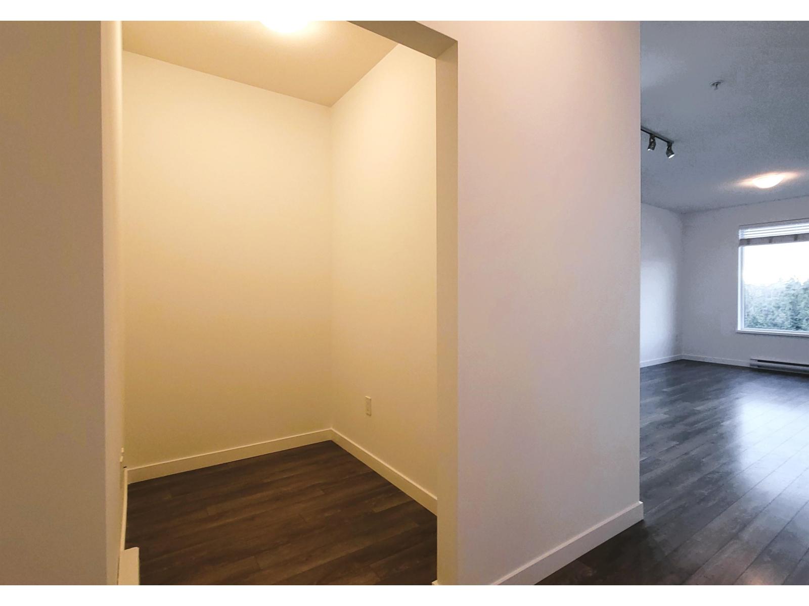 502 13623 81a Avenue, Surrey, British Columbia  V3W 3N7 - Photo 6 - R3080879