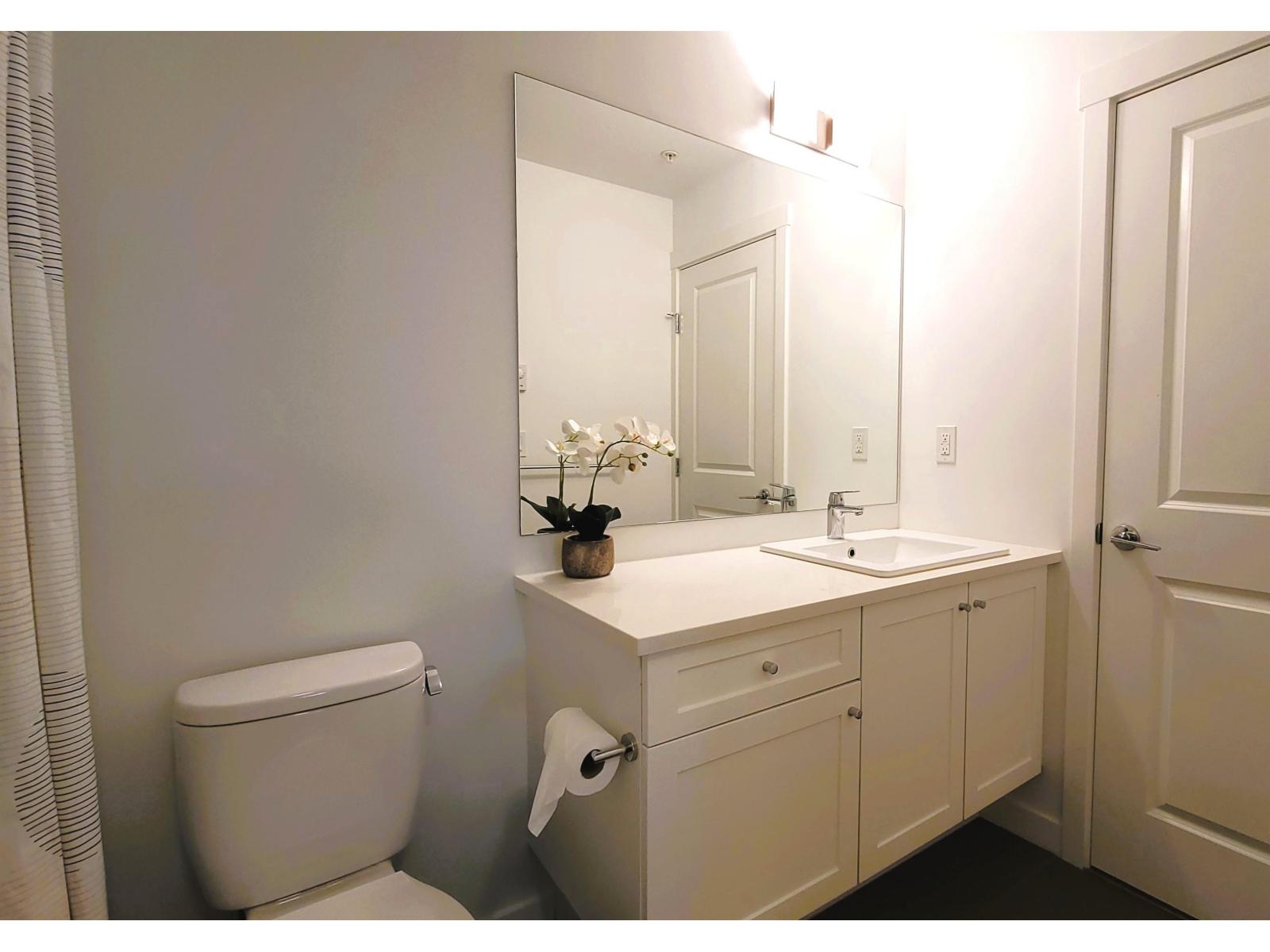 502 13623 81a Avenue, Surrey, British Columbia  V3W 3N7 - Photo 8 - R3080879