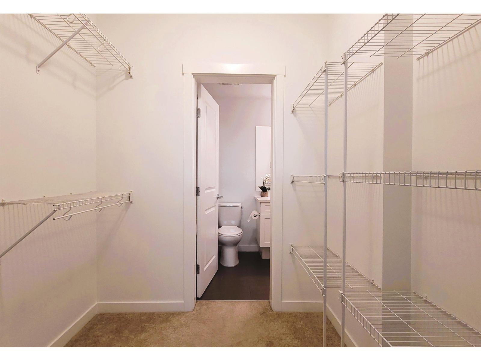 502 13623 81a Avenue, Surrey, British Columbia  V3W 3N7 - Photo 11 - R3080879