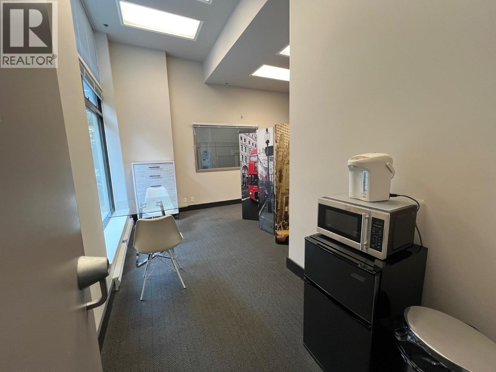 101 1068 W Broadway, Vancouver, British Columbia  V6H 0A7 - Photo 11 - C8075321