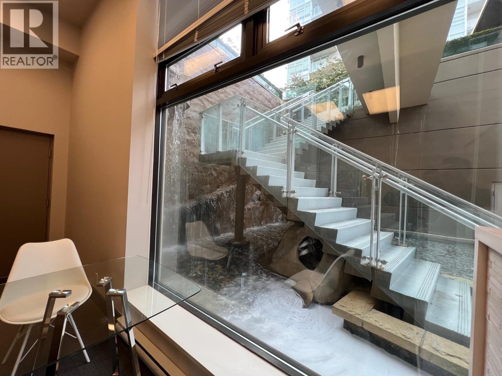 101 1068 W Broadway, Vancouver, British Columbia  V6H 0A7 - Photo 10 - C8075321