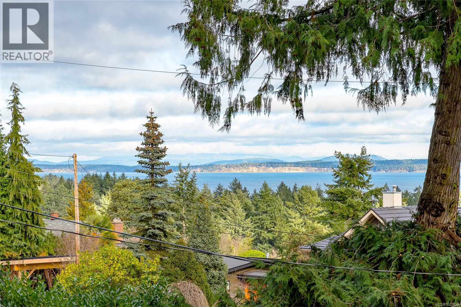 5150 Polson Terr, Saanich, British Columbia  V8Y 2C4 - Photo 42 - 1023056