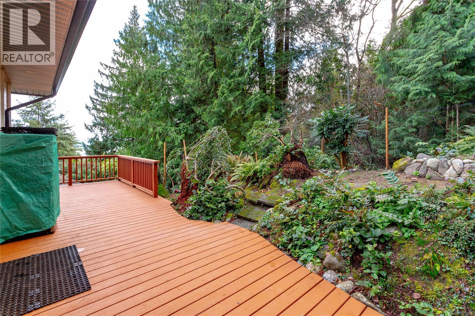 5150 Polson Terr, Saanich, British Columbia  V8Y 2C4 - Photo 44 - 1023056