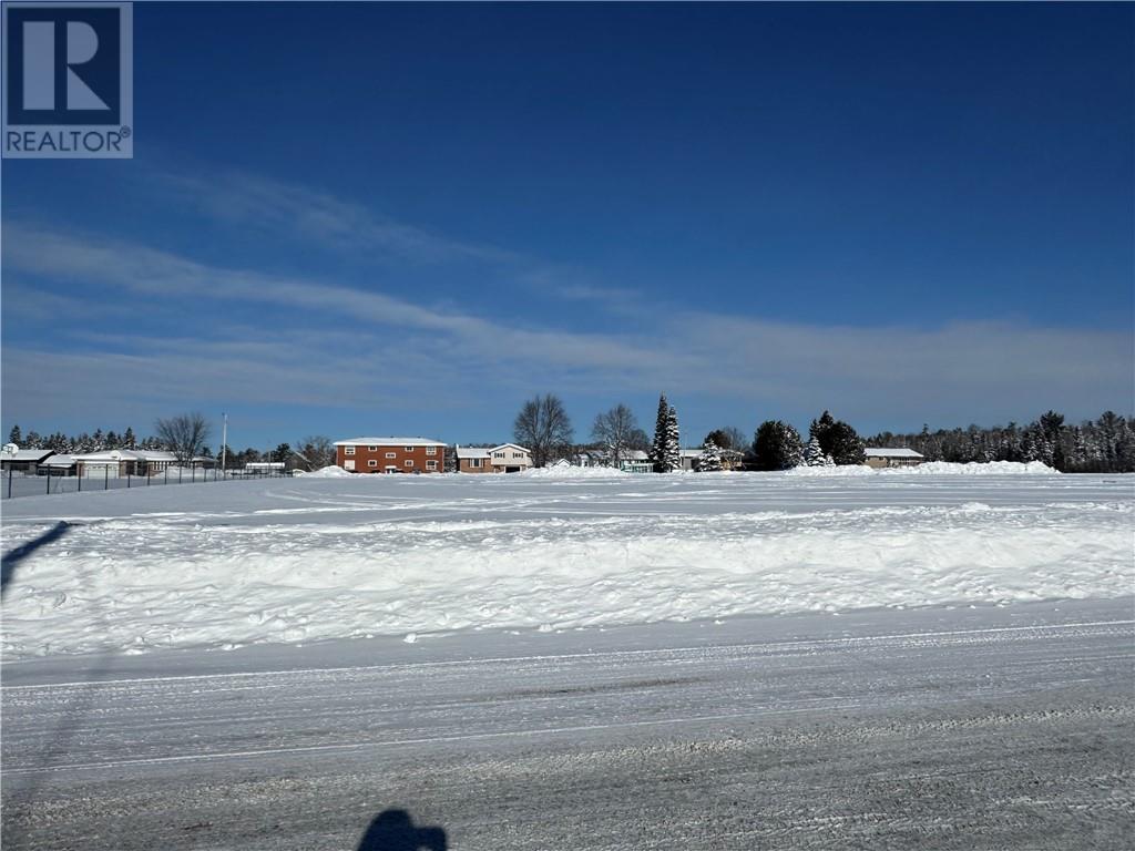 14 St. Thomas, Warren, Ontario  P0H 2N0 - Photo 13 - 2126137