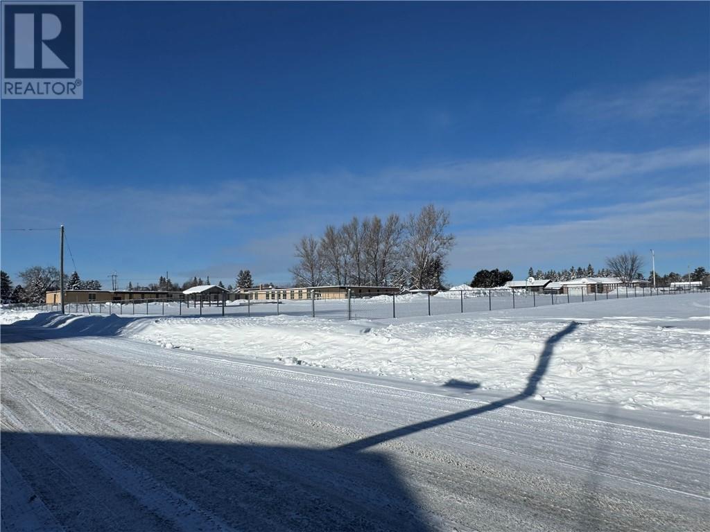 14 St. Thomas, Warren, Ontario  P0H 2N0 - Photo 14 - 2126137