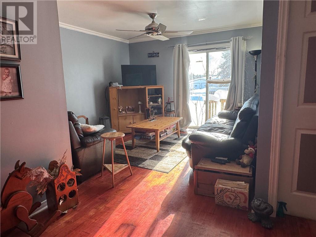 14 St. Thomas, Warren, Ontario  P0H 2N0 - Photo 5 - 2126137