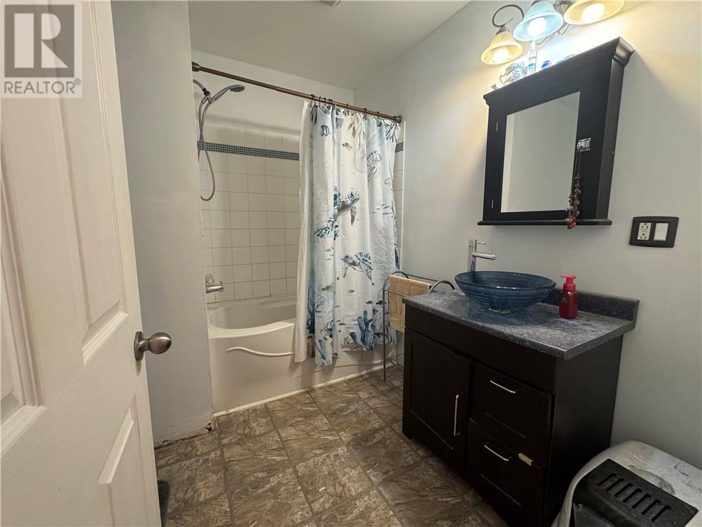 14 St. Thomas, Warren, Ontario  P0H 2N0 - Photo 9 - 2126137