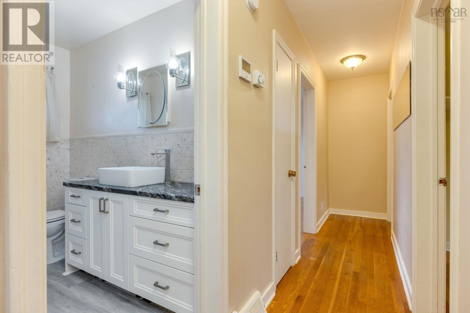 34 Hazelholme Drive, Halifax, Nova Scotia  B3M 1N5 - Photo 12 - 202527333