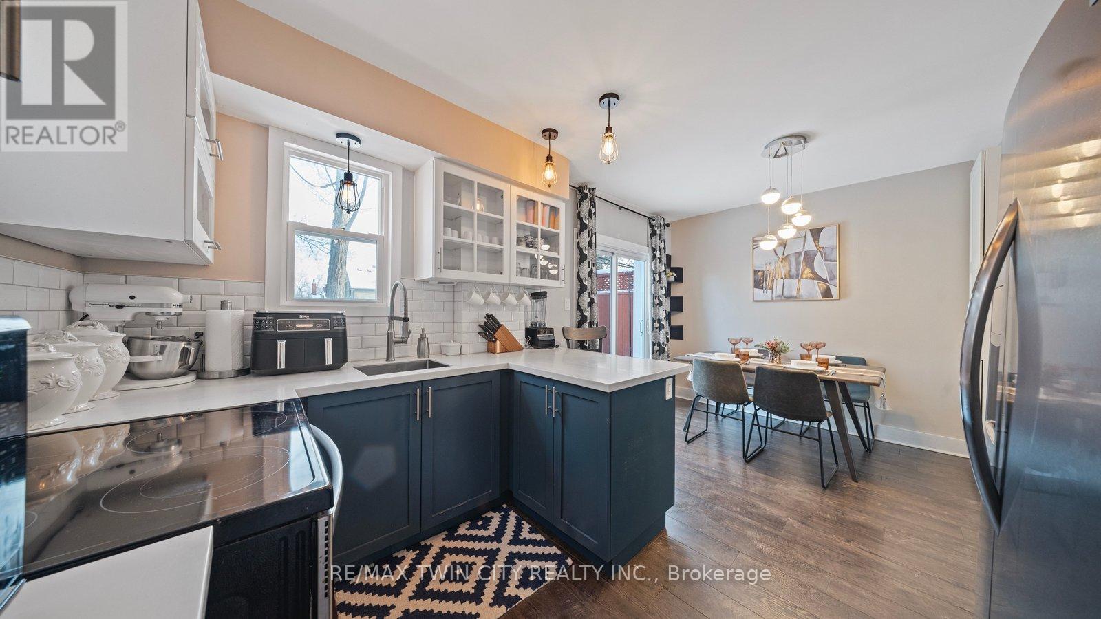 2 - 48 Beale Street, Woodstock, Ontario  N4S 6X1 - Photo 17 - X12712680