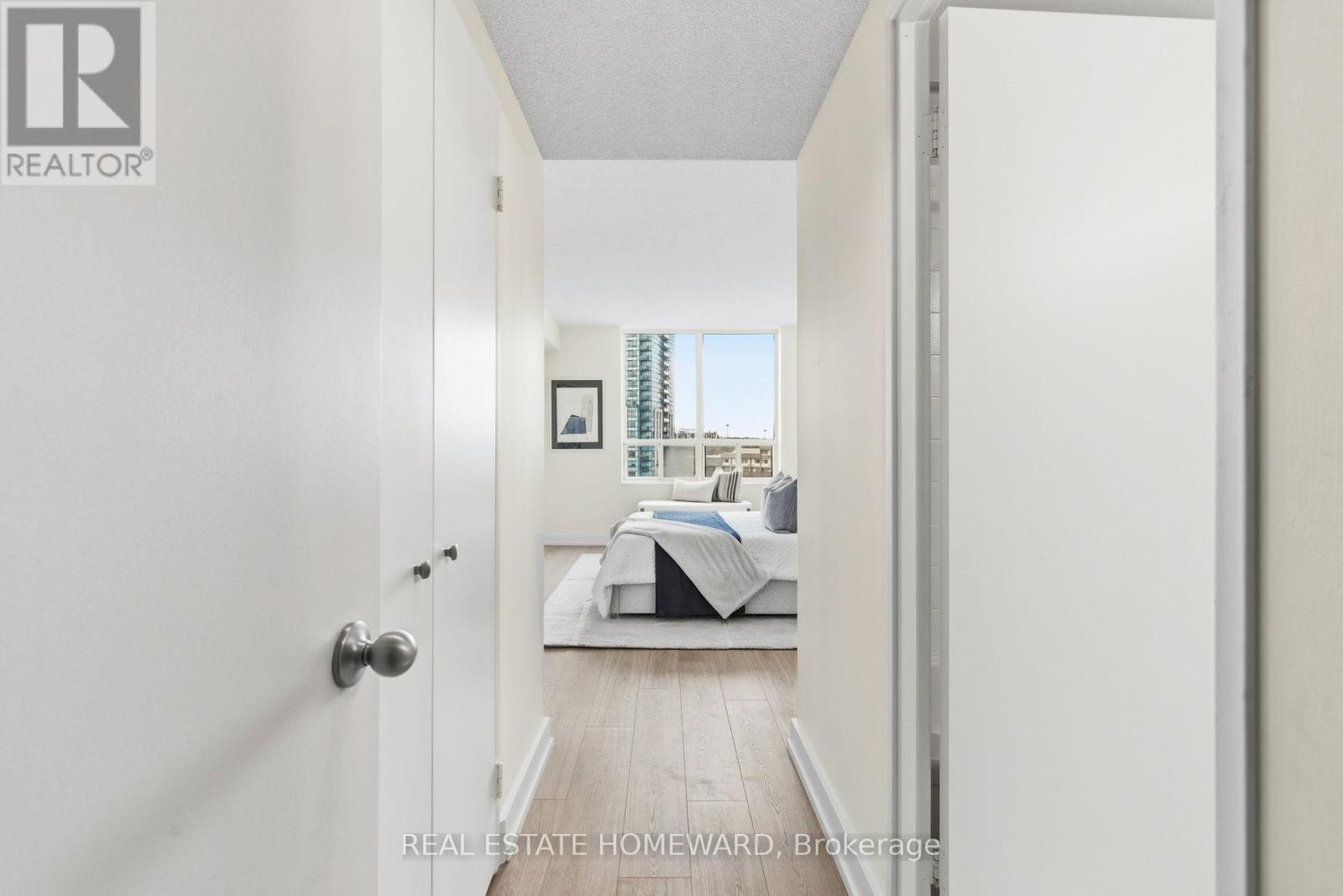 1006 - 215 Wynford Drive, Toronto, Ontario  M3C 3P5 - Photo 21 - C12713562