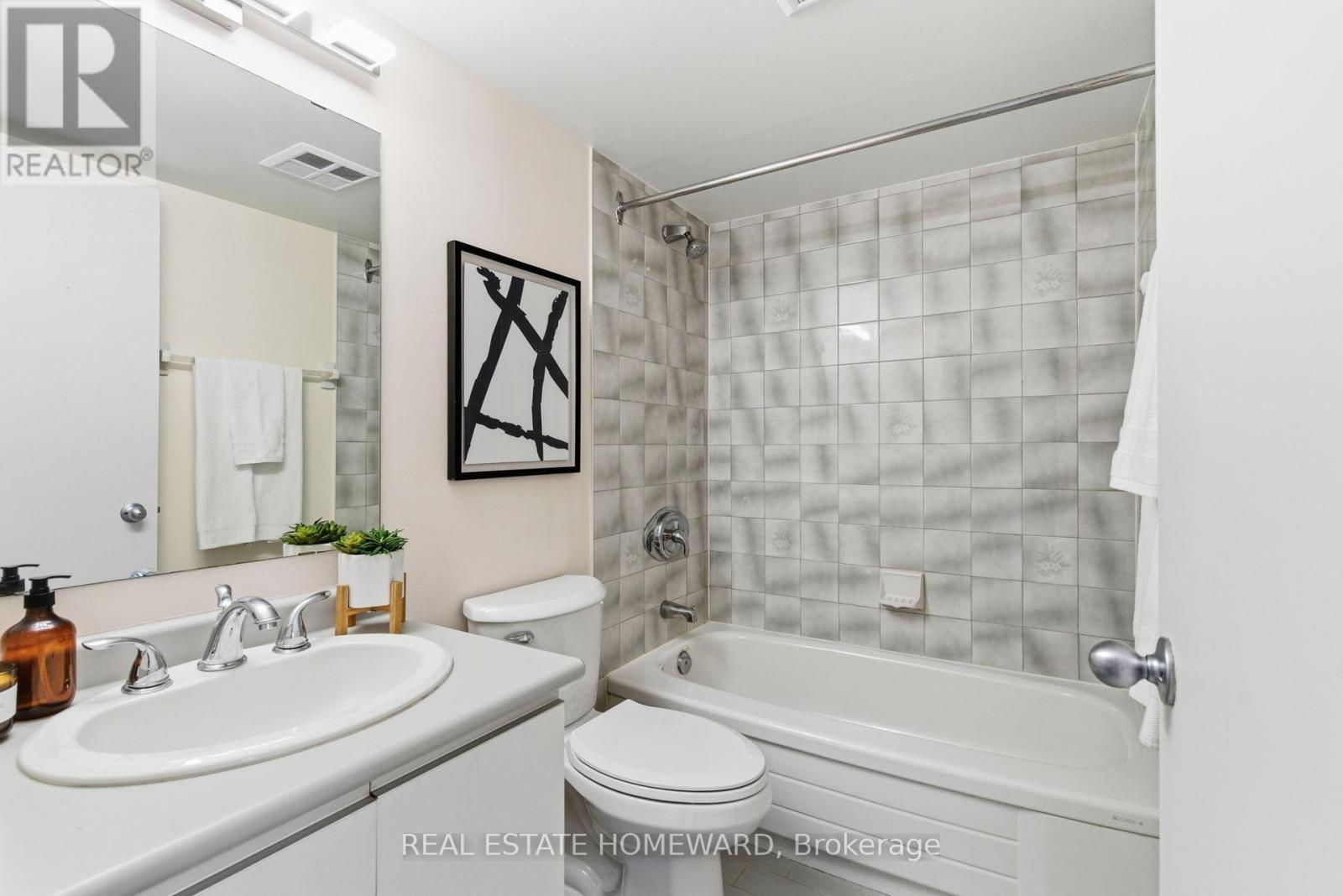 1006 - 215 Wynford Drive, Toronto, Ontario  M3C 3P5 - Photo 28 - C12713562