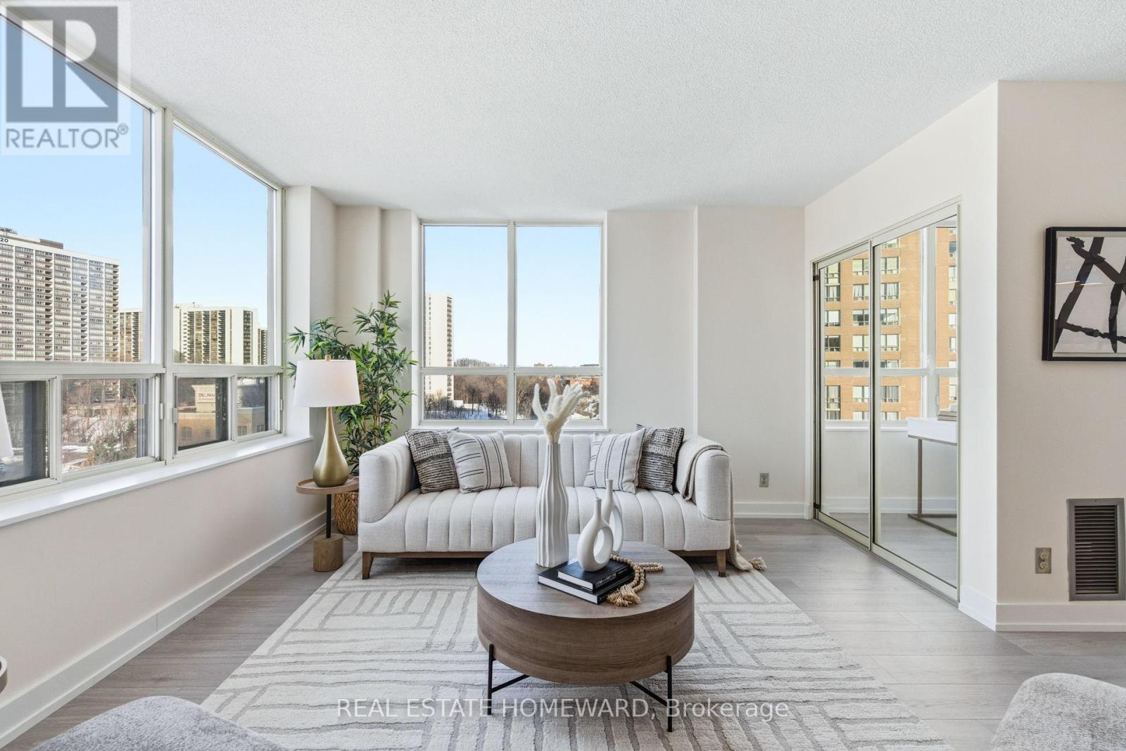 1006 - 215 Wynford Drive, Toronto, Ontario  M3C 3P5 - Photo 9 - C12713562