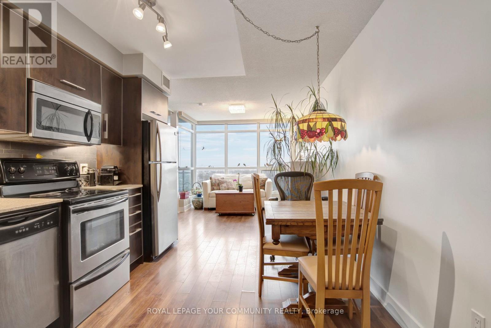 1806 - 1048 Broadview Avenue, Toronto, Ontario  M4K 2B8 - Photo 14 - E12576748