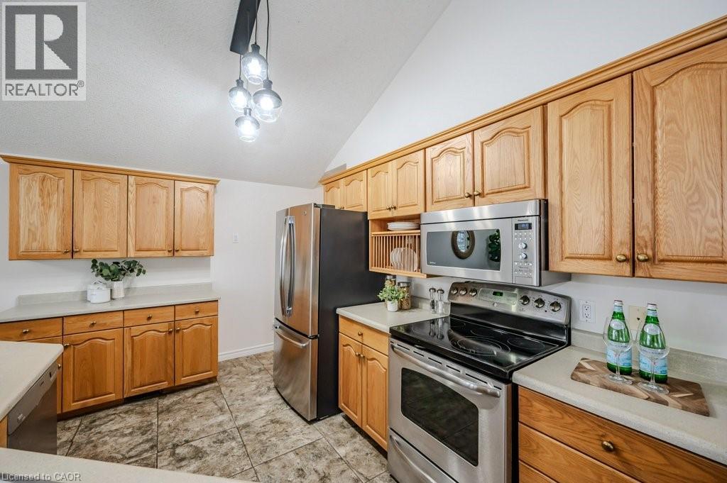 185 Wesley Crescent, Waterloo, Ontario  N2J 4G8 - Photo 11 - 40795987