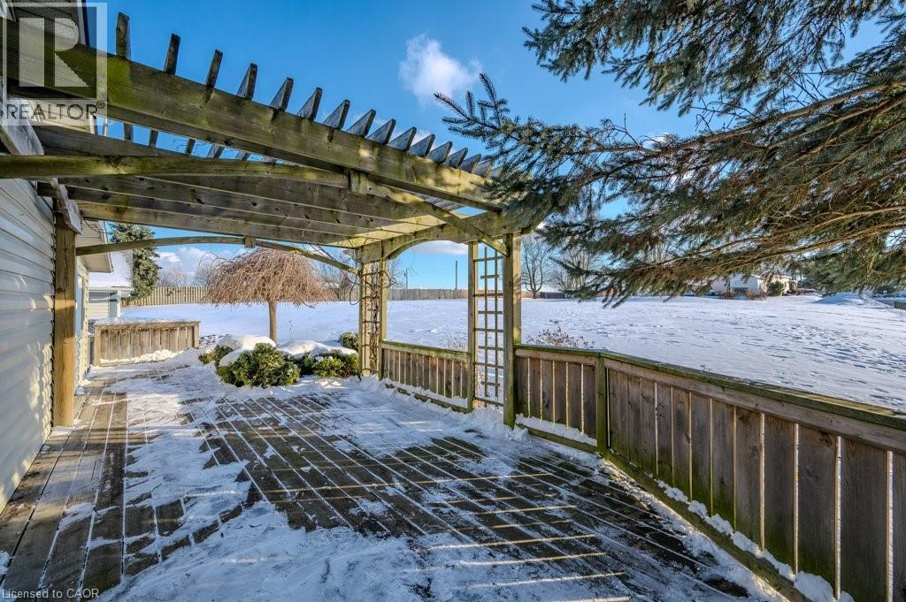 185 Wesley Crescent, Waterloo, Ontario  N2J 4G8 - Photo 24 - 40795987