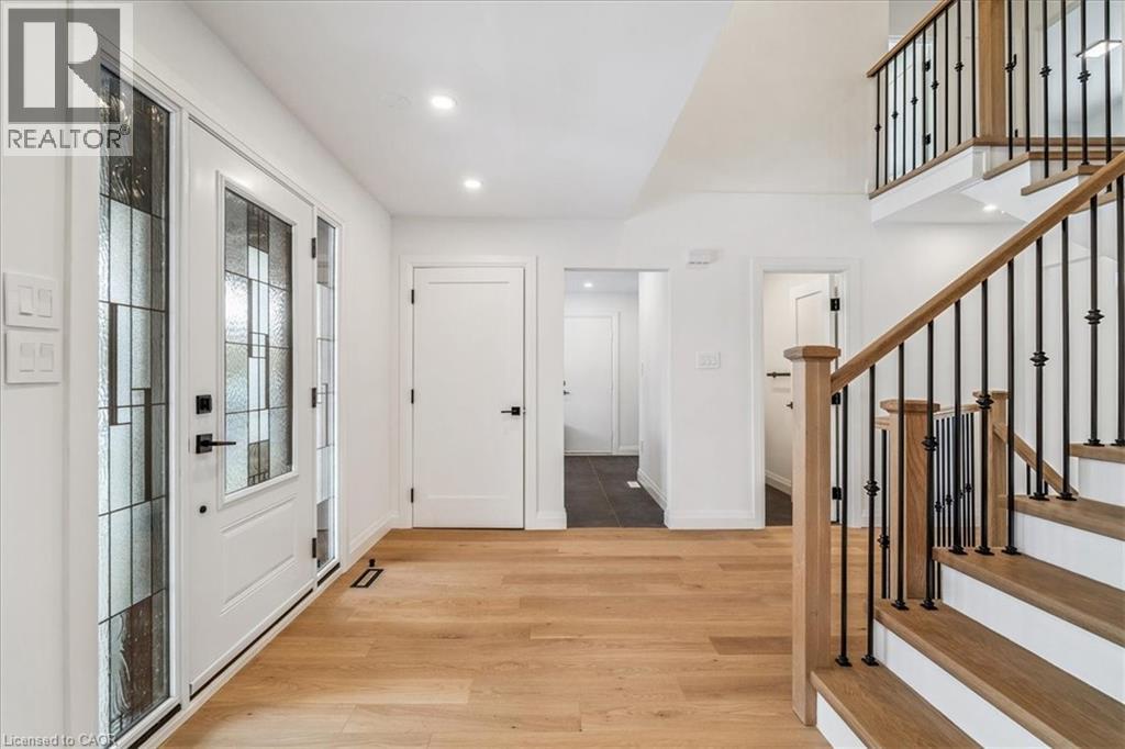 82 Marilyn Street, Caledon East, Ontario  L7C 1H7 - Photo 4 - 40795559