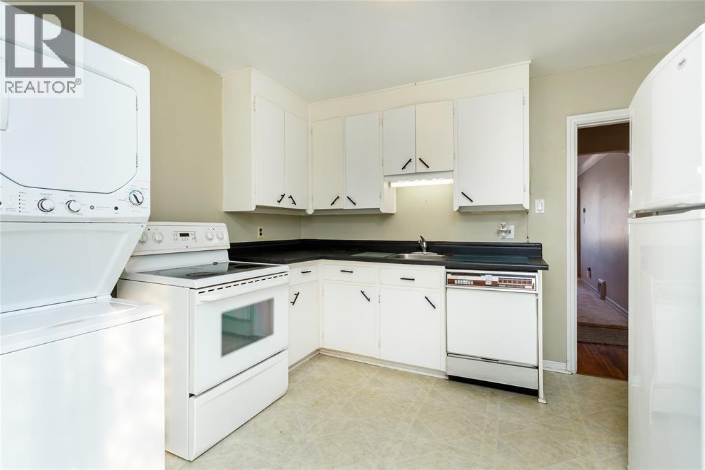 547 Superior Street, Sarnia, Ontario  N7T 7E7 - Photo 22 - 26001473