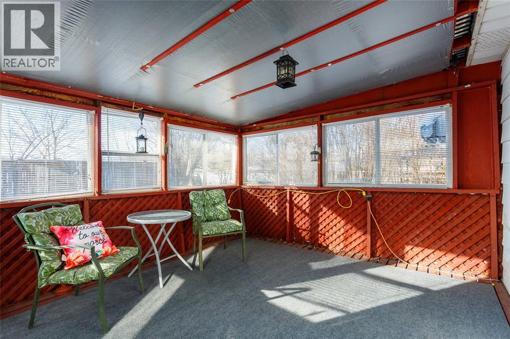 547 Superior Street, Sarnia, Ontario  N7T 7E7 - Photo 30 - 26001473