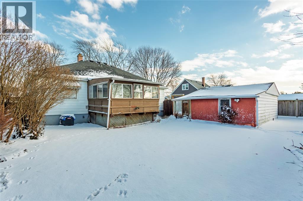 547 Superior Street, Sarnia, Ontario  N7T 7E7 - Photo 36 - 26001473