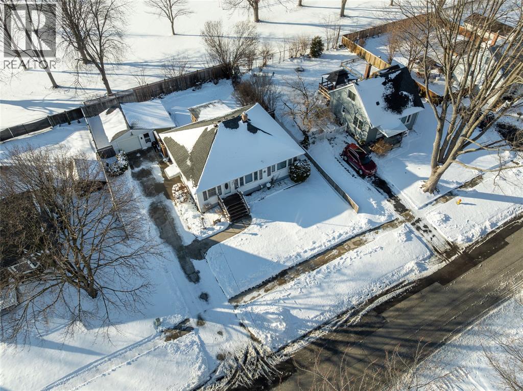 547 Superior Street, Sarnia, Ontario  N7T 7E7 - Photo 37 - 26001473