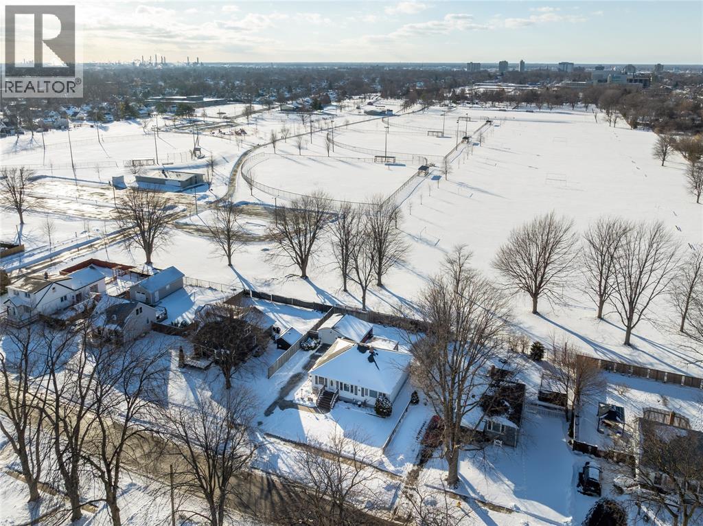 547 Superior Street, Sarnia, Ontario  N7T 7E7 - Photo 39 - 26001473