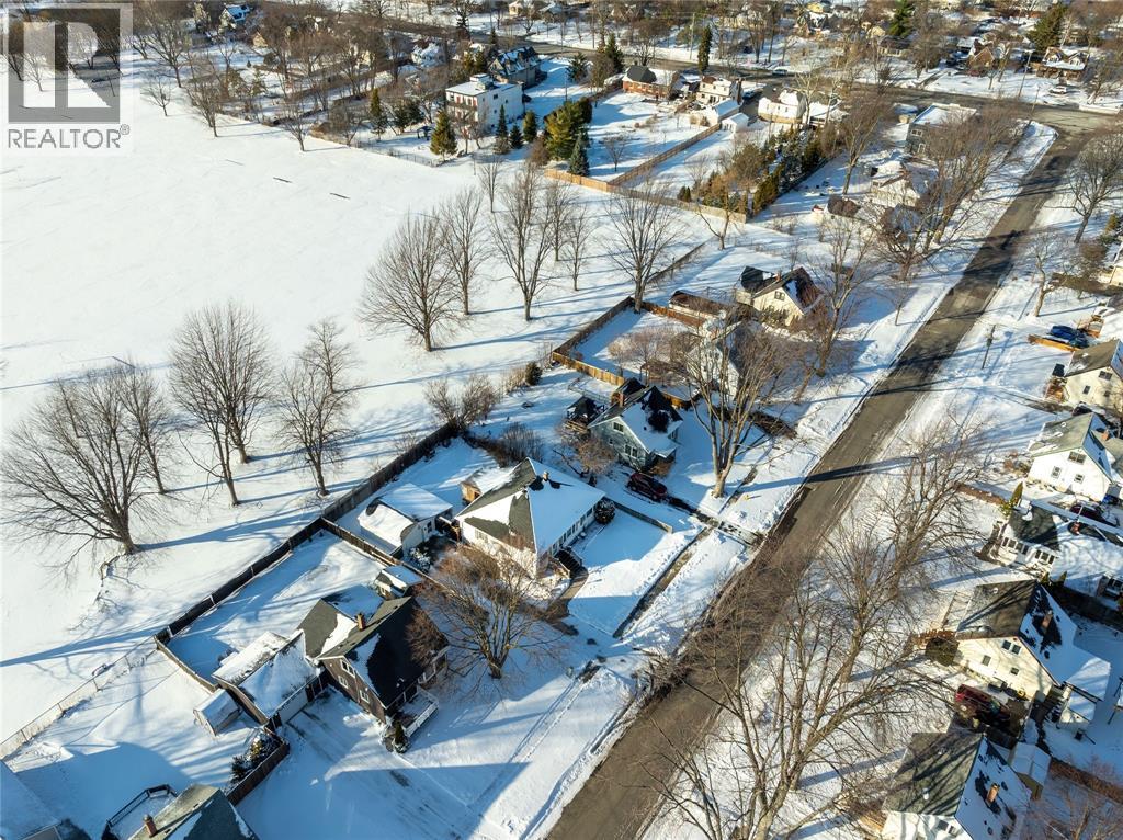 547 Superior Street, Sarnia, Ontario  N7T 7E7 - Photo 42 - 26001473