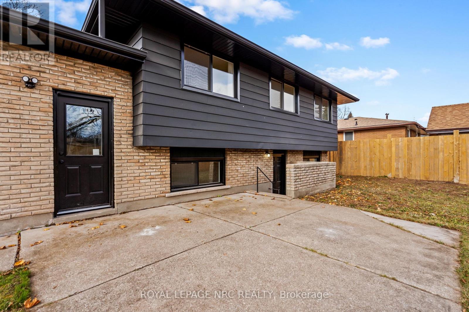 Upper - 4908 Pettit Avenue, Niagara Falls, Ontario  L2E 6L6 - Photo 27 - X12715964