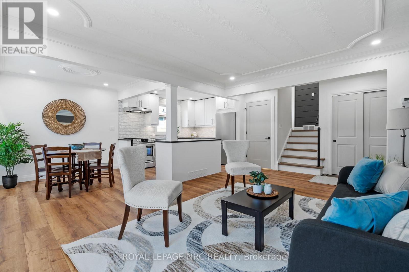 Upper - 4908 Pettit Avenue, Niagara Falls, Ontario  L2E 6L6 - Photo 6 - X12715964