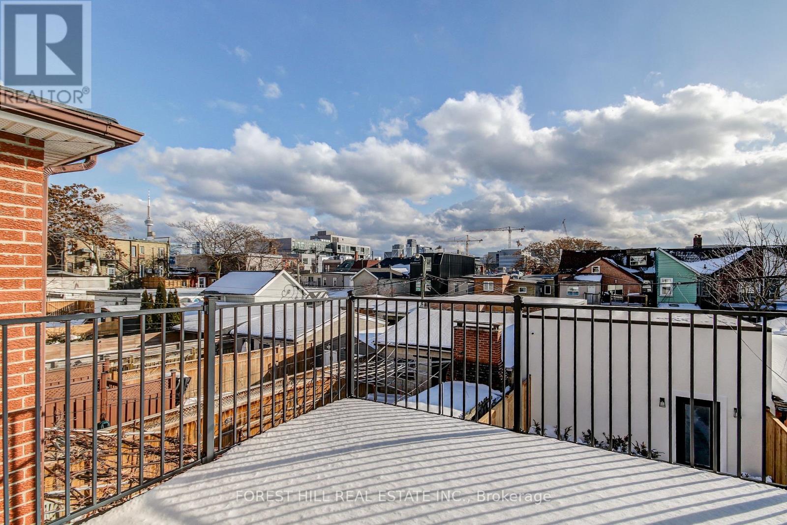 21 Foxley Street, Toronto, Ontario  M6J 1P9 - Photo 19 - C12715904