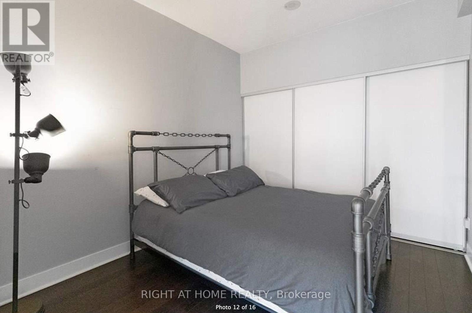 730 - 90 Stadium Road, Toronto, Ontario  M5V 3W5 - Photo 9 - C12715940