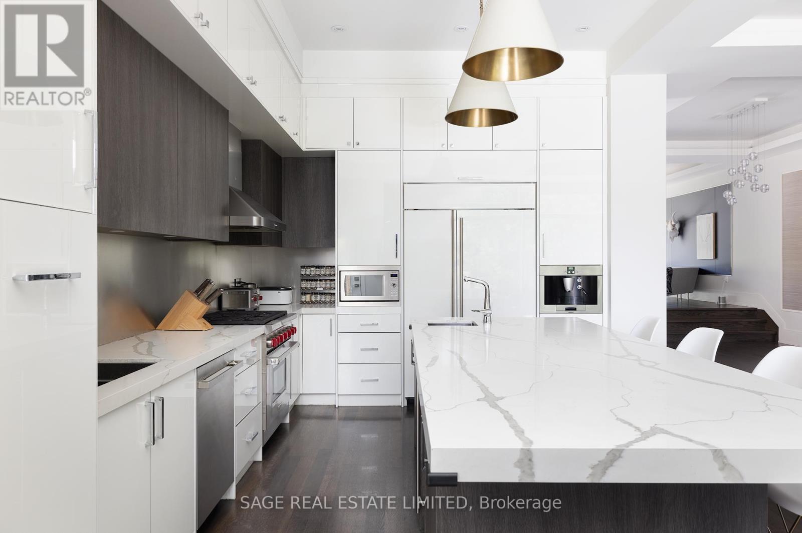 40 Hoyle Avenue, Toronto, Ontario  M4S 2X6 - Photo 12 - C12715944