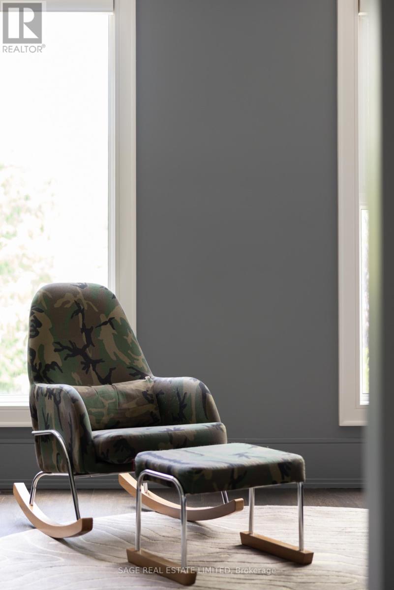 40 Hoyle Avenue, Toronto, Ontario  M4S 2X6 - Photo 21 - C12715944