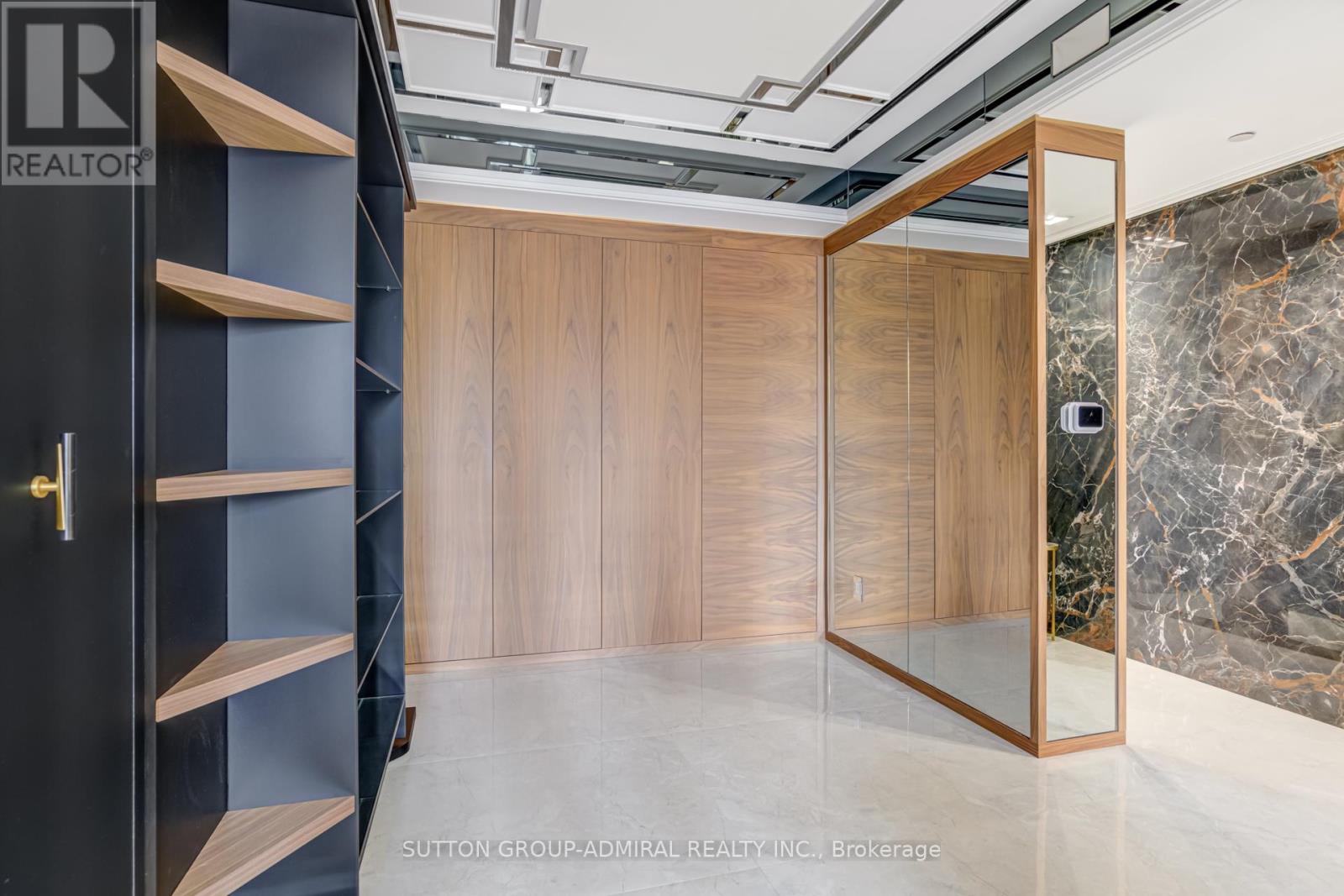 505 - 88 Cumberland Street, Toronto, Ontario  M5R 0C8 - Photo 13 - C12715966