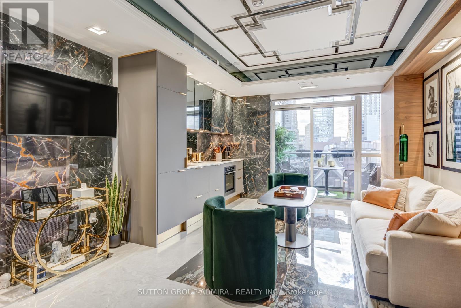 505 - 88 Cumberland Street, Toronto, Ontario  M5R 0C8 - Photo 5 - C12715966