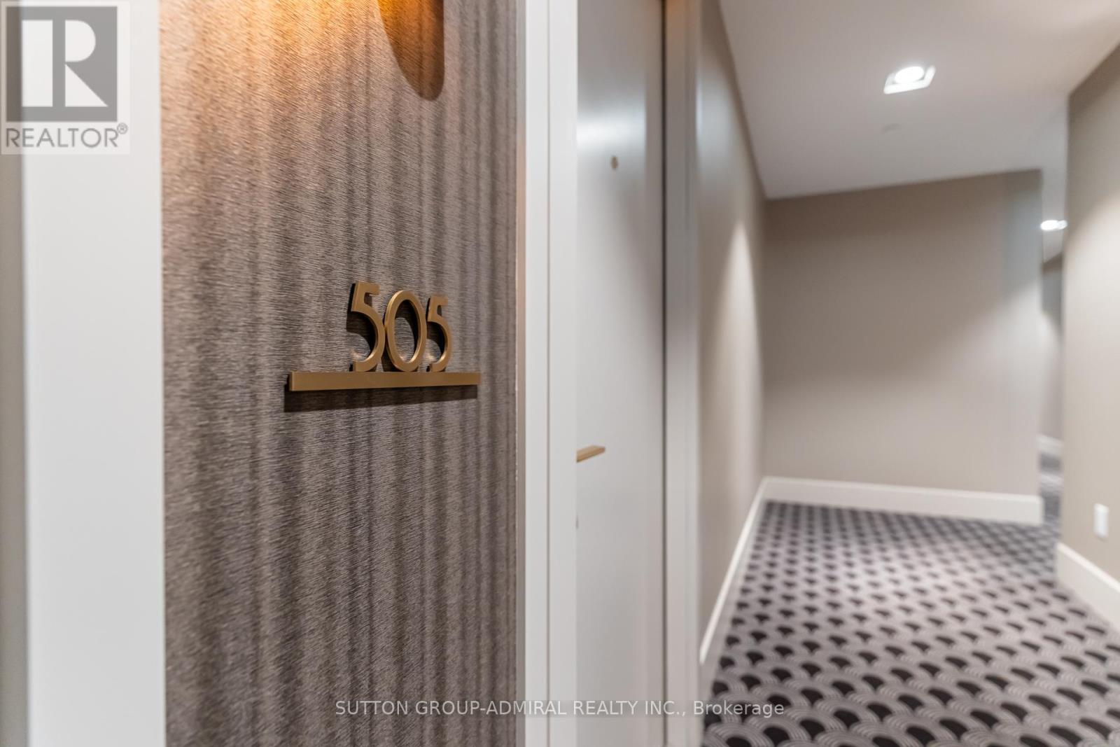 505 - 88 Cumberland Street, Toronto, Ontario  M5R 0C8 - Photo 2 - C12715968