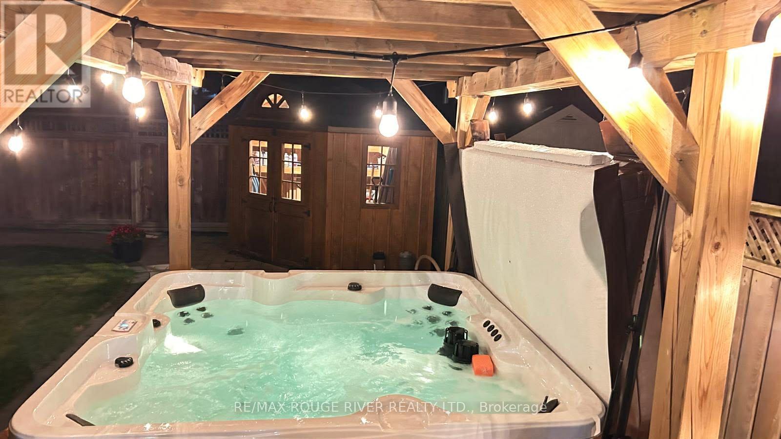 89 Kirkland Place, Whitby (Williamsburg), Ontario  L1P 1X1 - Photo 32 - E12715930