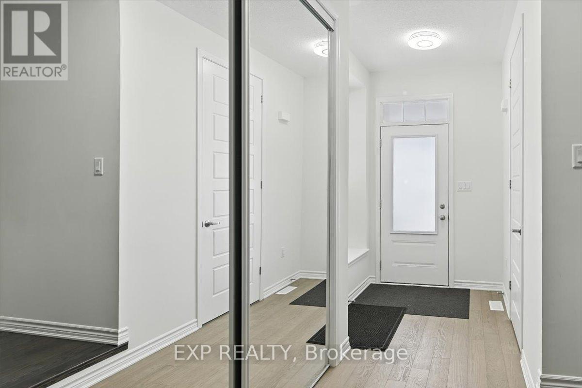 3303 Thunderbird Promenade, Pickering, Ontario  L1X 0N4 - Photo 9 - E12715934