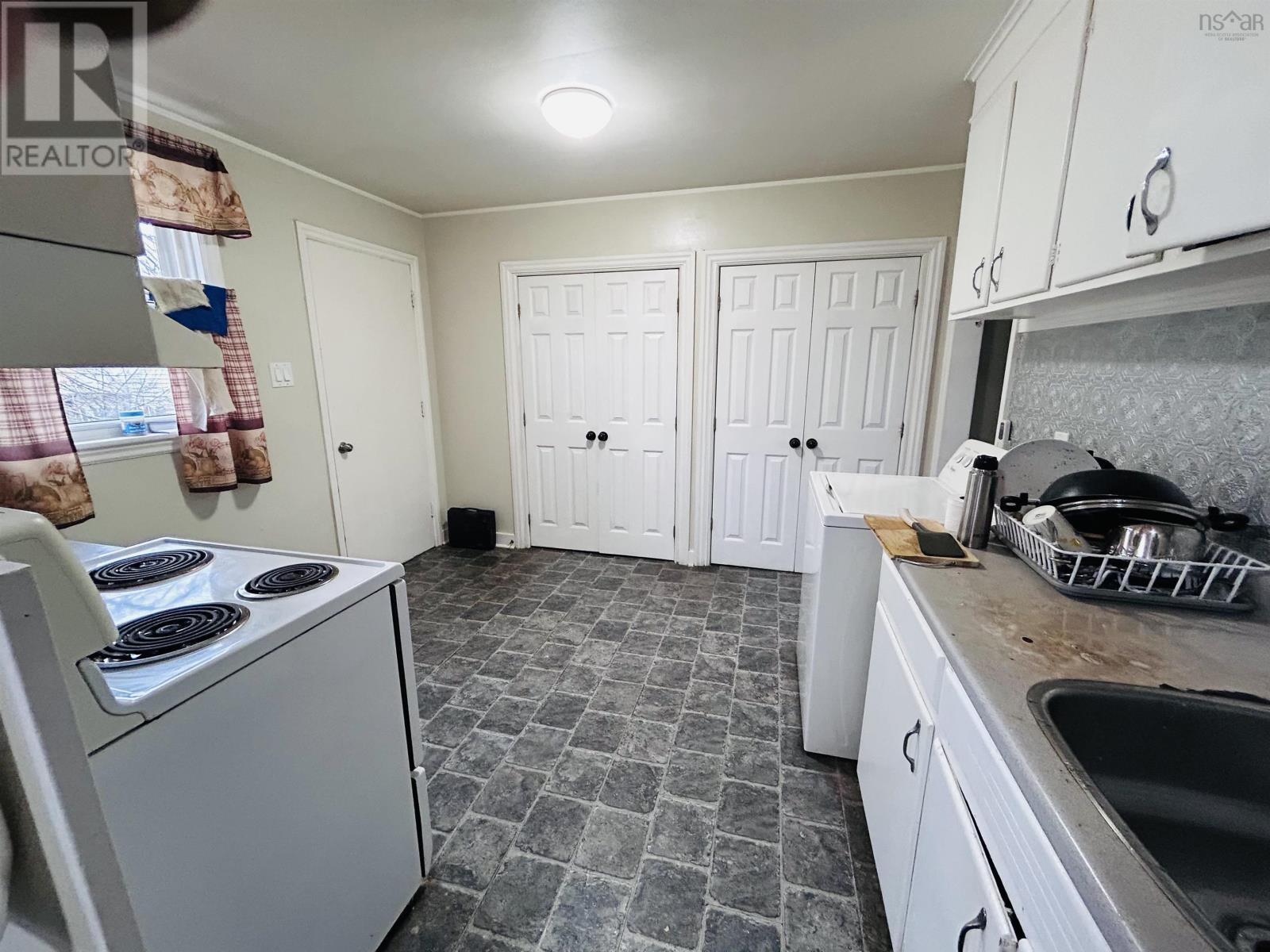 816 Upper Prince Street, Sydney, Nova Scotia  B1P 5N7 - Photo 7 - 202601198