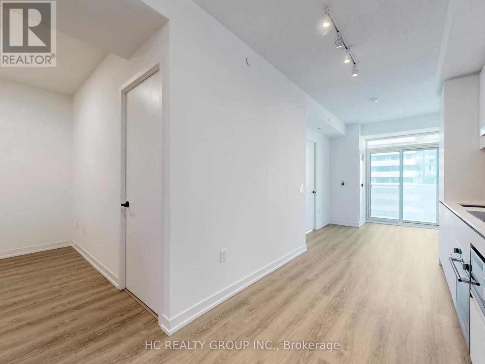 5001 - 8 Interchange Way, Vaughan, Ontario  L4K 0R2 - Photo 10 - N12715972