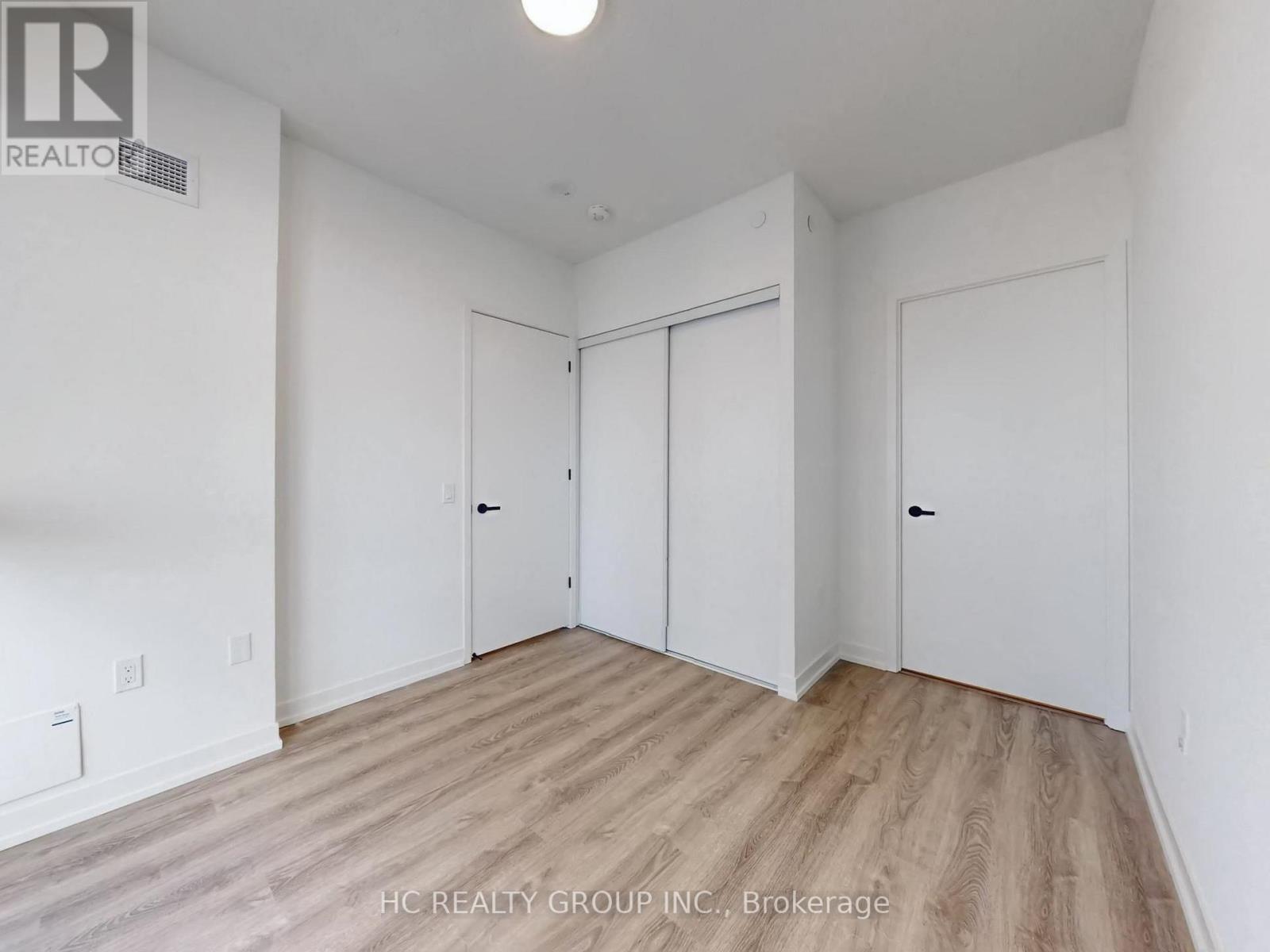 5001 - 8 Interchange Way, Vaughan, Ontario  L4K 0R2 - Photo 17 - N12715972