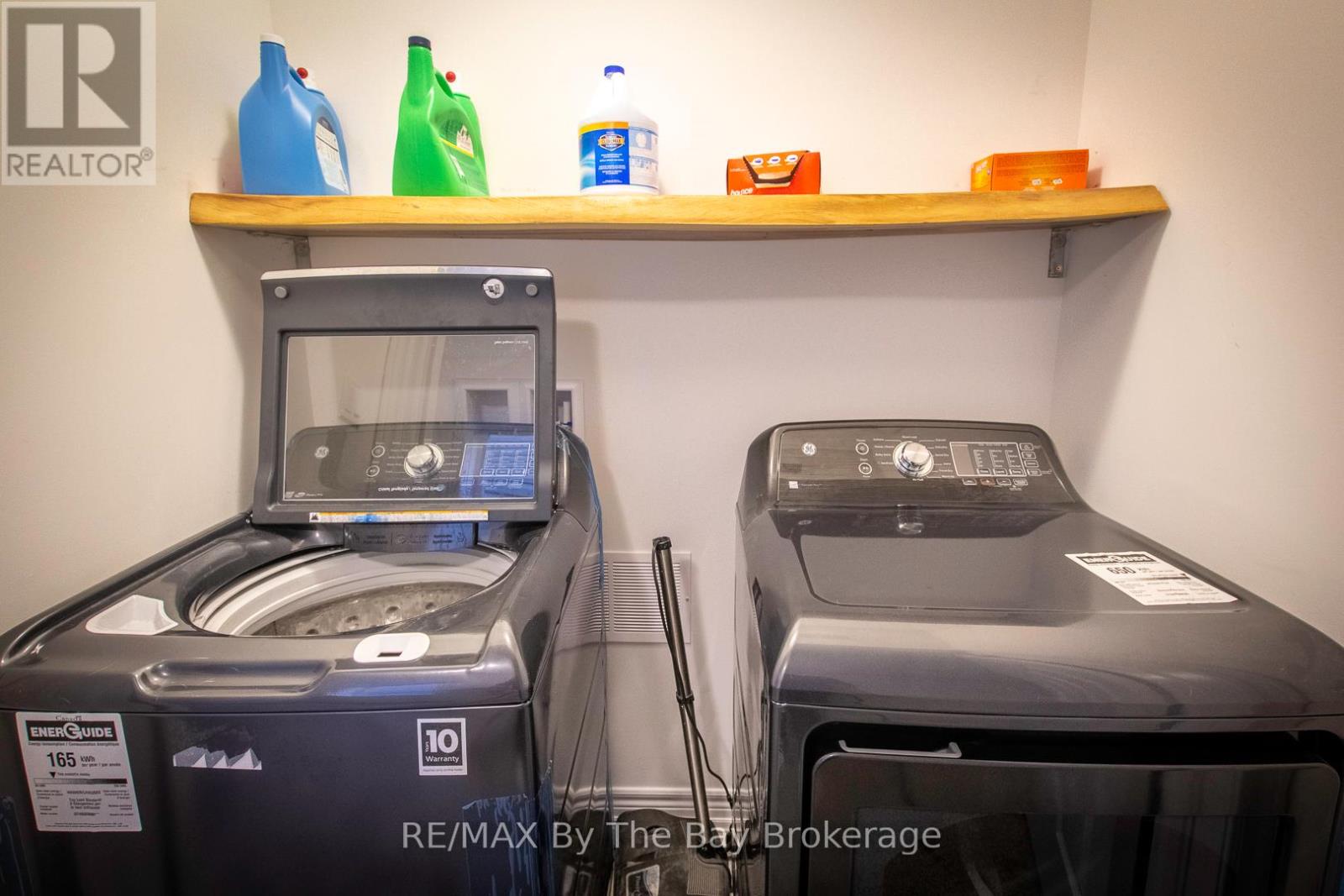 131 Stonebrook Way, Grey Highlands, Ontario  N0C 1H0 - Photo 21 - X12414267