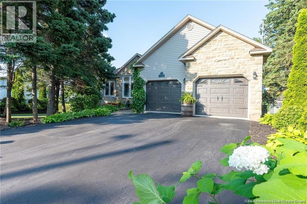 180 Leblanc Avenue, Shediac, New Brunswick  E4P 1Y8 - Photo 2 - NB132412