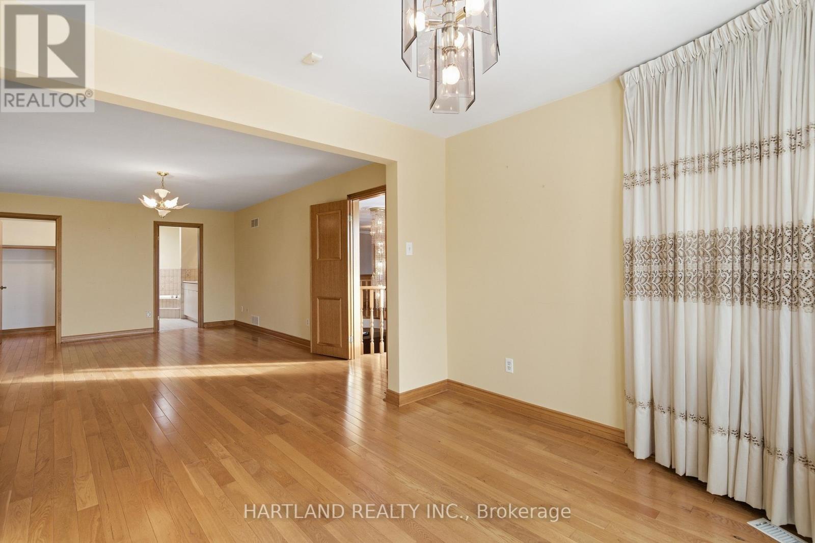 4065 River Mill Way, Mississauga, Ontario  L4W 4C1 - Photo 19 - W12715958