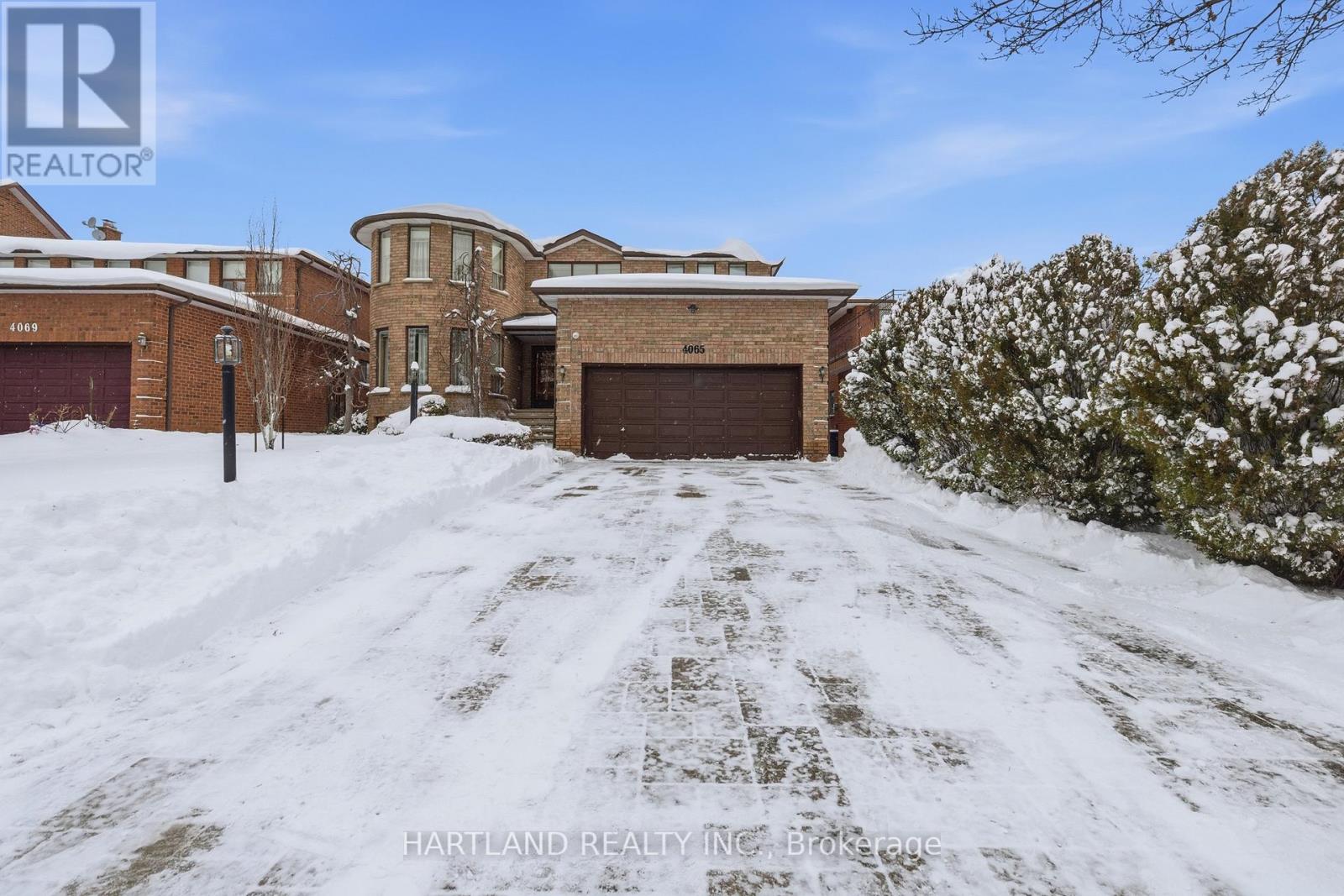 4065 River Mill Way, Mississauga, Ontario  L4W 4C1 - Photo 2 - W12715958