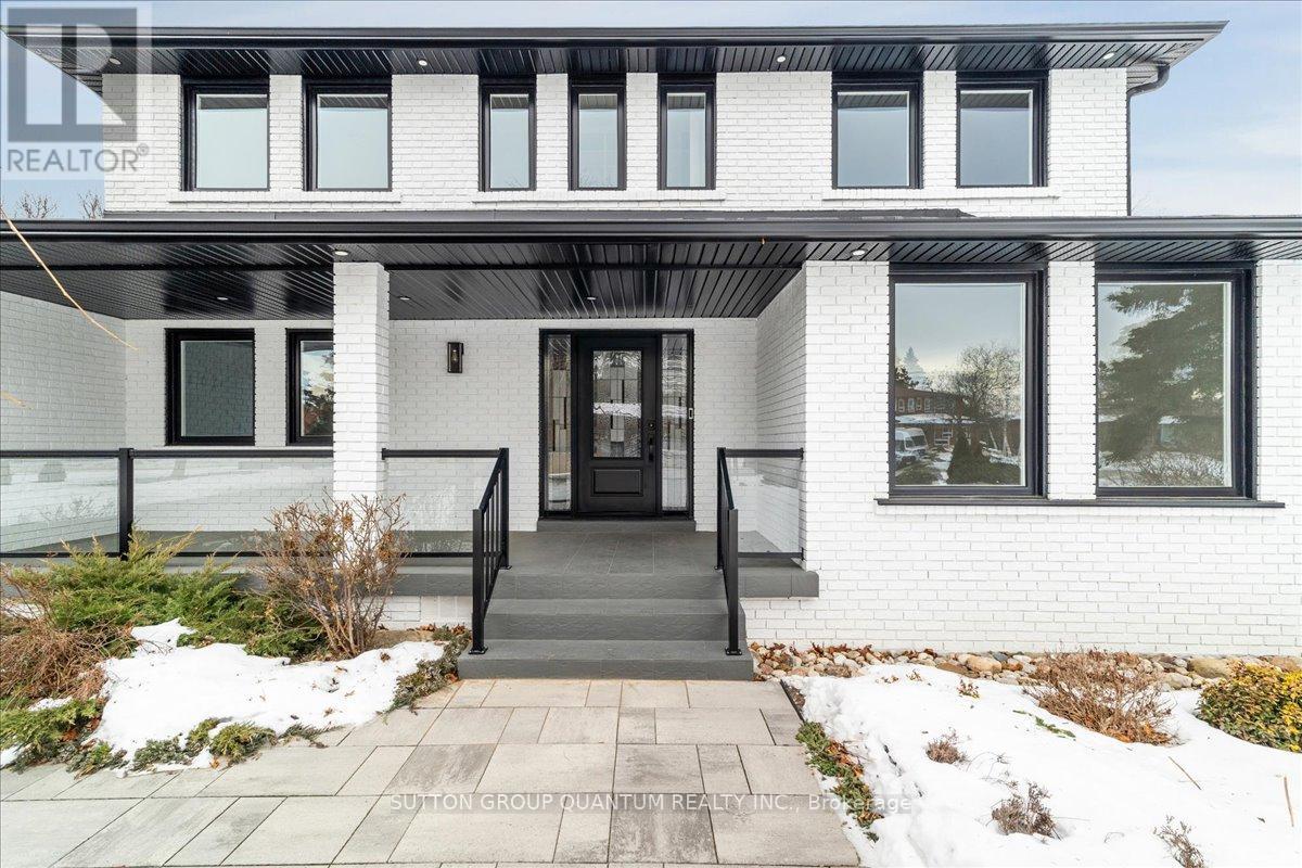 82 Marilyn Street, Caledon, Ontario  L7C 1H7 - Photo 2 - W12715960